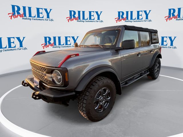 2022 Ford Bronco 4-Door Big Bend's photo