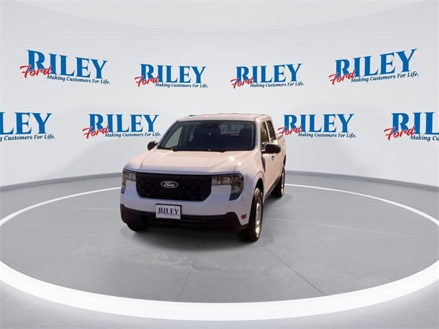 2025 Ford Maverick XL photo 3