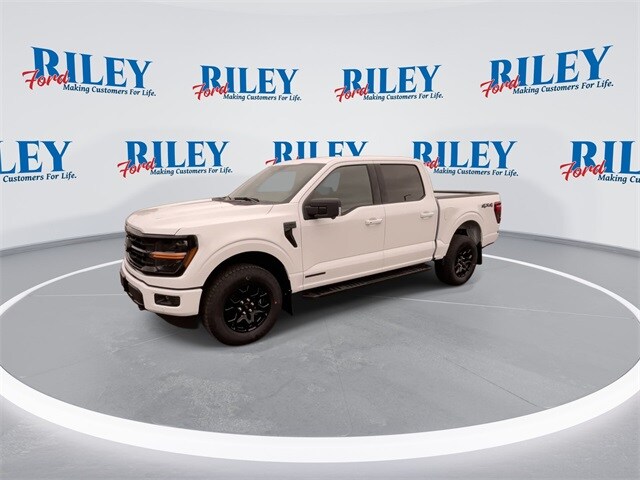 2025 Ford F-150 XLT photo 3