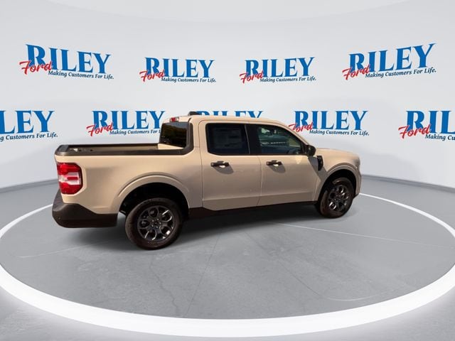 2025 Ford Maverick XLT - Photo 8