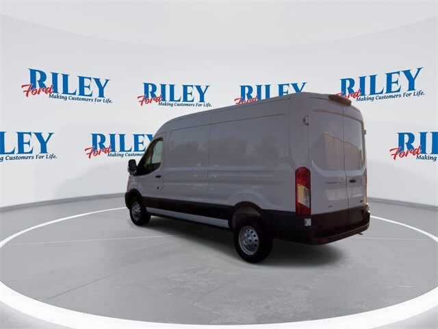 2025 Ford Transit Cargo Van photo 2