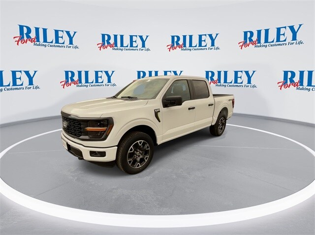2025 Ford F-150 STX photo 4