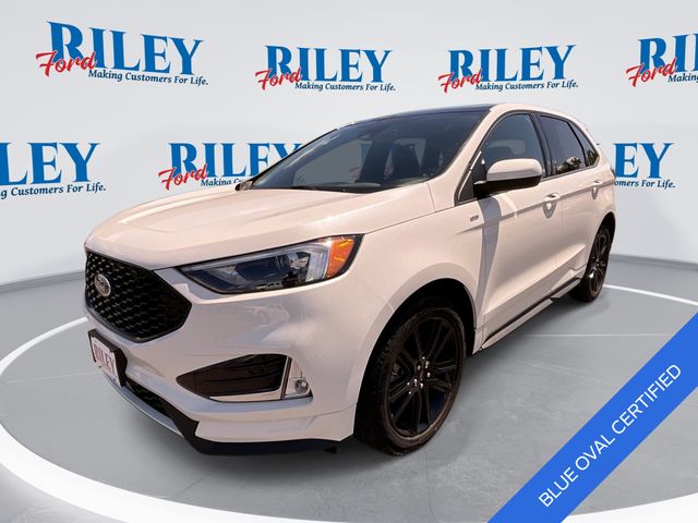 2024 Ford Edge ST-Line AWD's photo