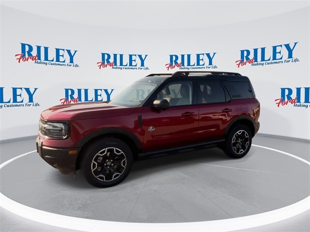 2025 Ford Bronco Sport Outer Banks photo 4