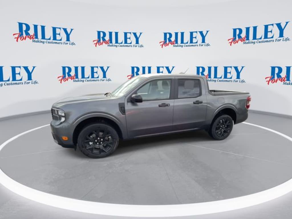 New 2025 Ford Maverick XLT Truck