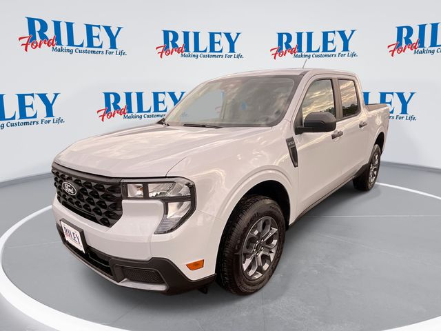 2025 Ford Maverick XLT's photo