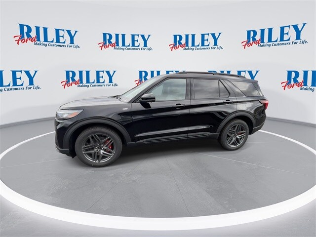 2026 Ford Explorer ST-Line photo 4