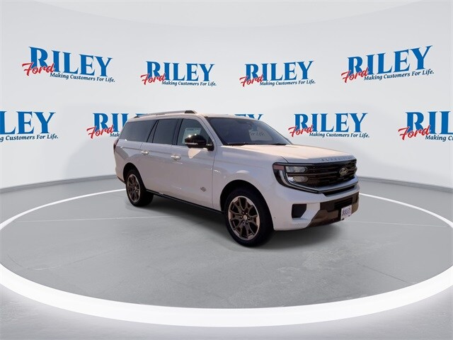 2025 Ford Expedition MAX King Ranch photo 2