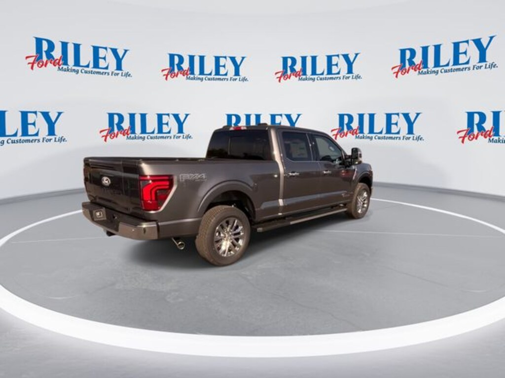 New 2025 Ford F-150 Lariat Truck