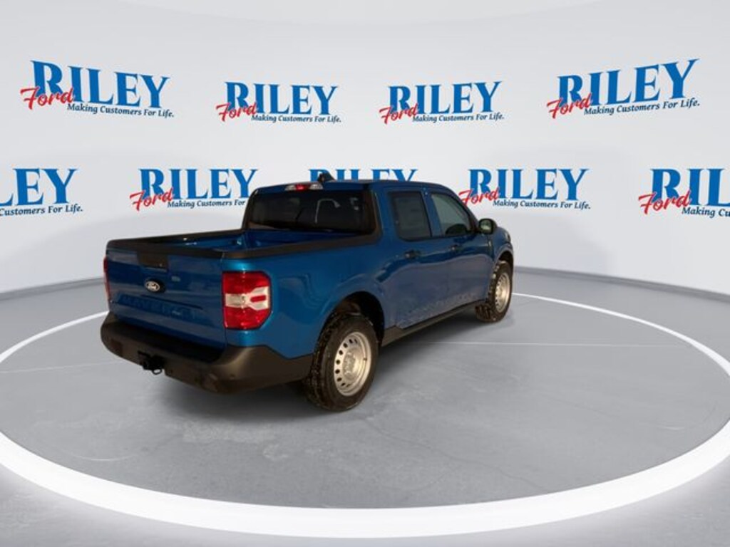 New 2026 Ford Maverick XL Truck