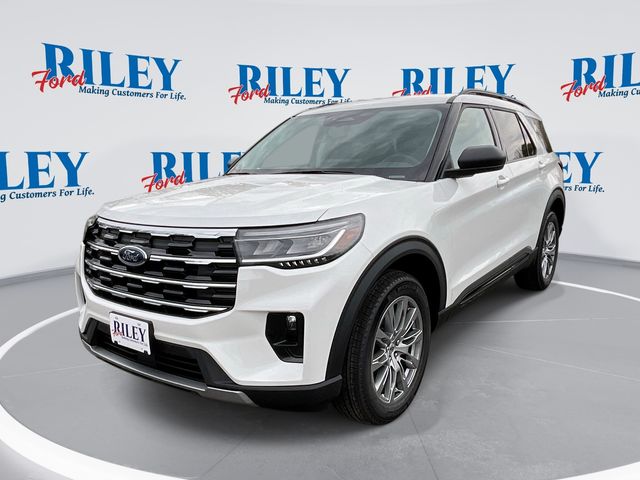 2026 Ford Explorer Active's photo