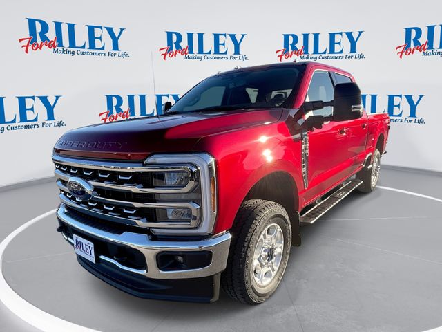 2026 Ford F-350 Super Duty XLT's photo