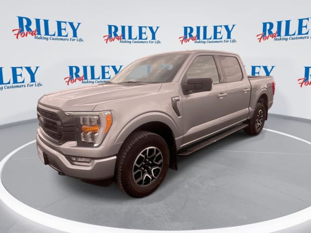 New 2023 Ford F-150 XLT Truck