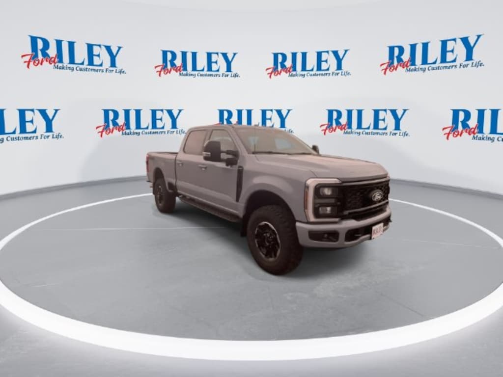 New 2027 Ford F-250SD Lariat Truck