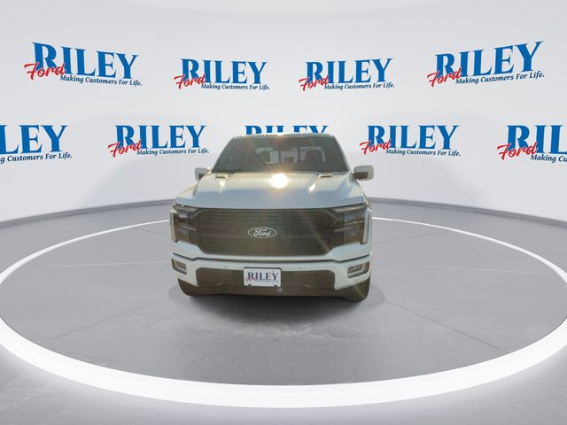 2025 Ford F-150 Platinum photo 3