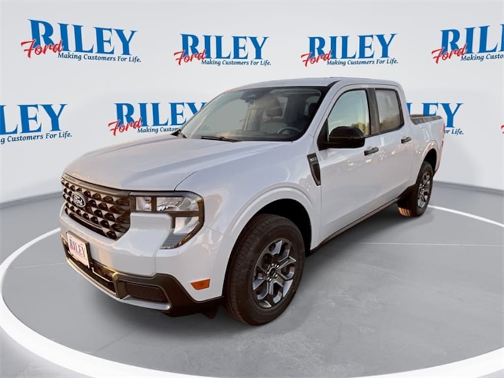 New 2025 Ford Maverick XLT Truck