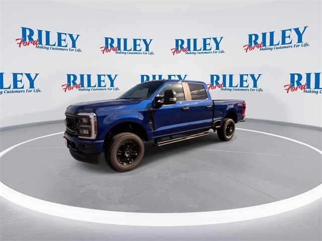 2026 Ford F-350 XL photo 4