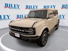 2025 Ford Bronco Outer Banks SUV