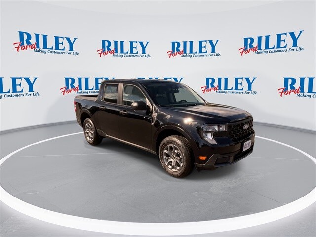 2025 Ford Maverick XLT photo 2