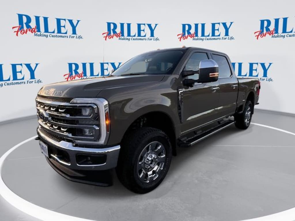 New 2026 Ford F-350SD Lariat Truck