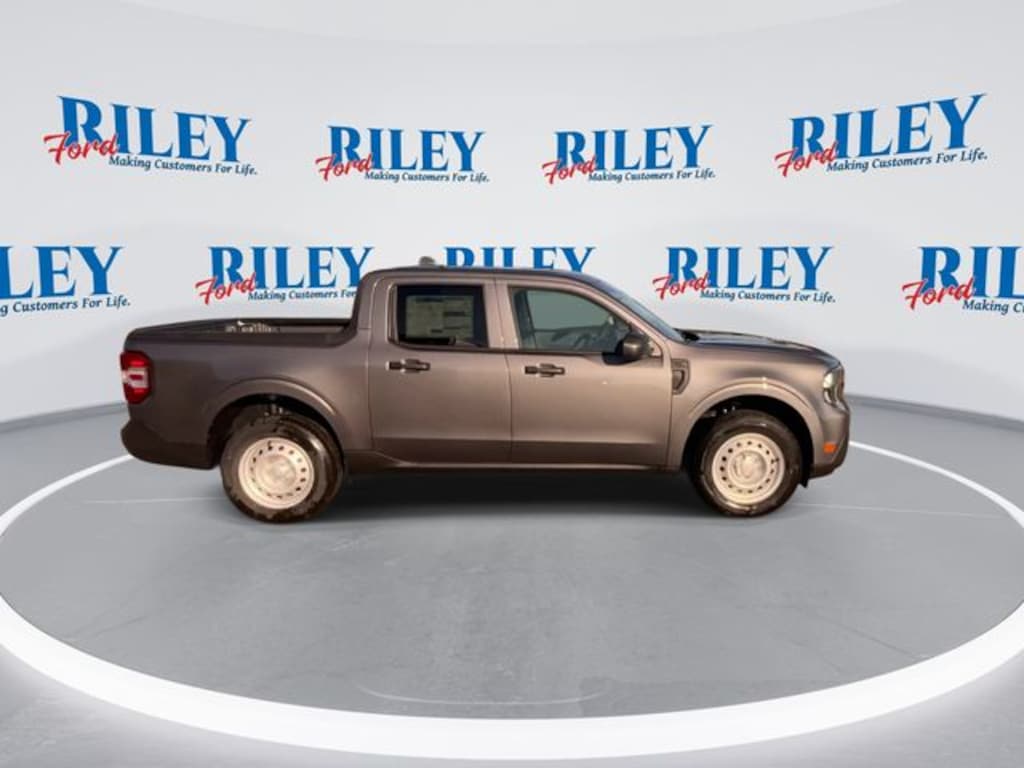 New 2026 Ford Maverick XL Truck