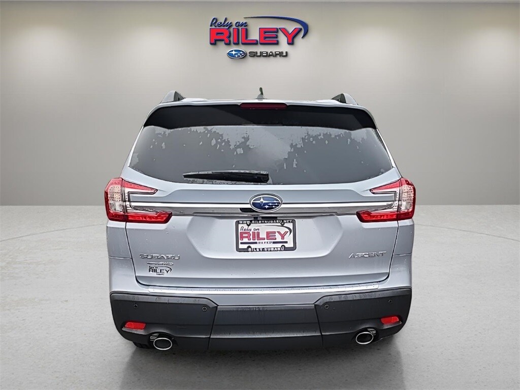 2025 Subaru Ascent Premium photo 4