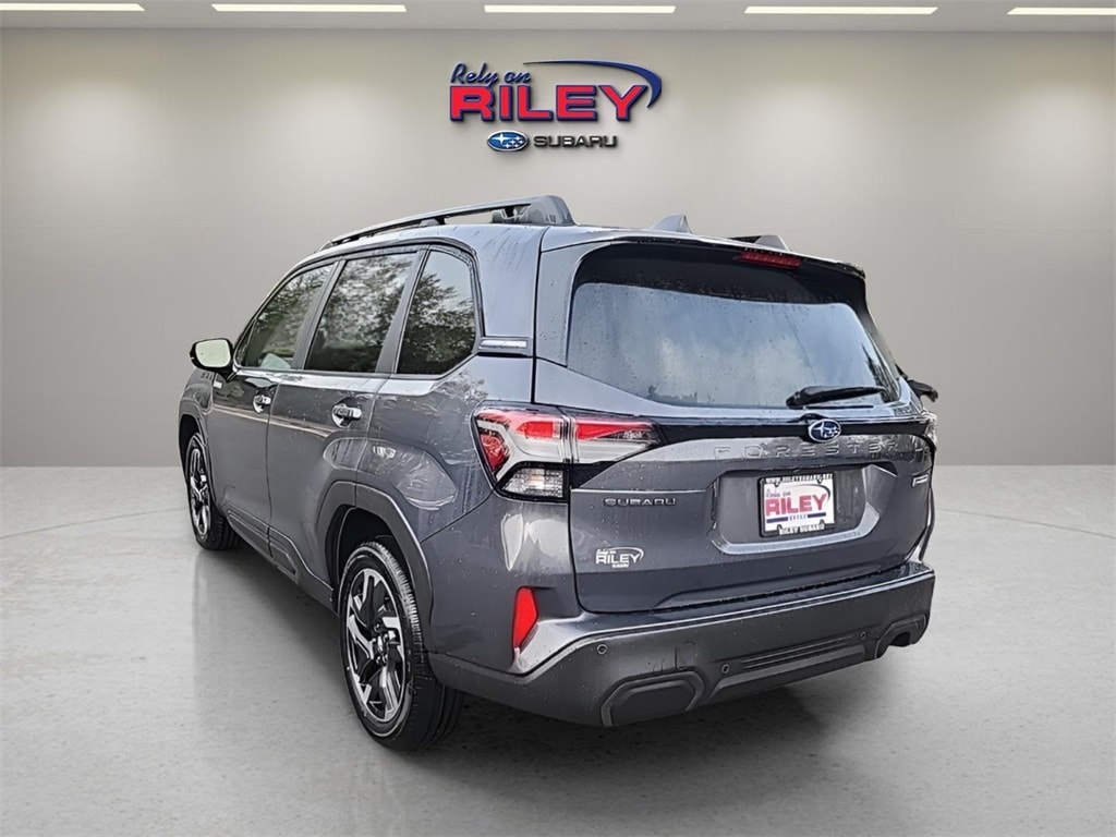 New 2025 Subaru Forester Hybrid Limited SUV