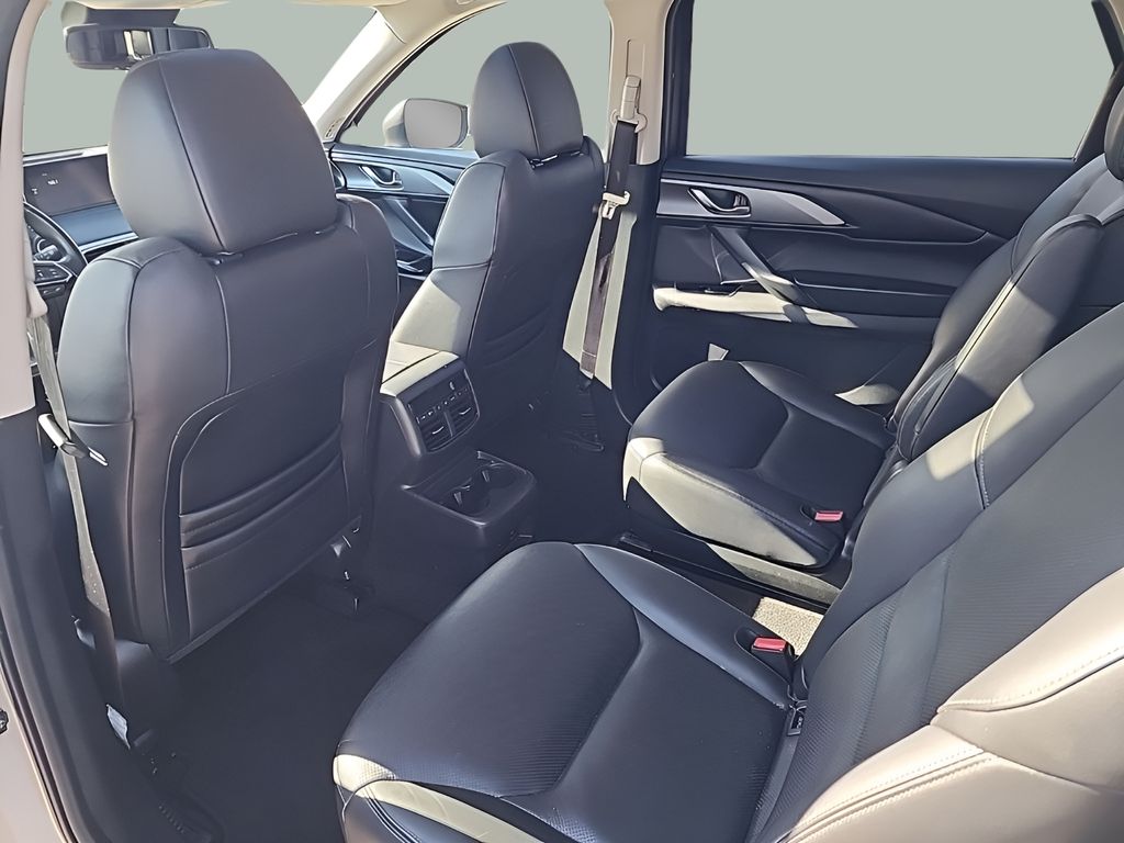 2023 Mazda CX-9 Touring - Photo 19