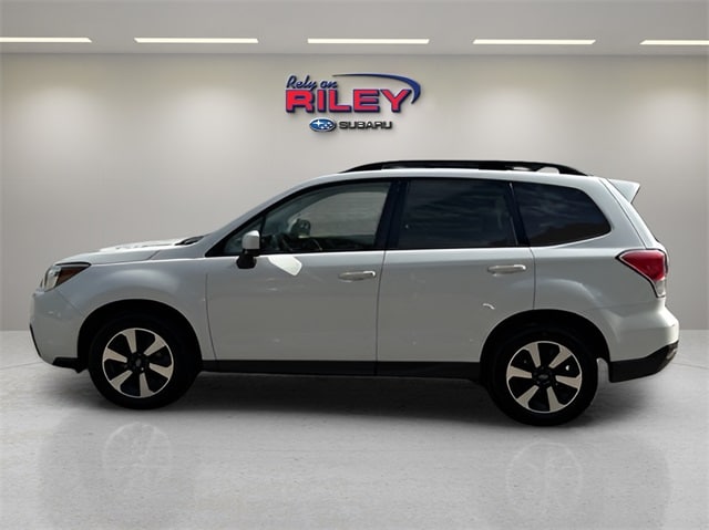 Used 2018 Subaru Forester Premium with VIN JF2SJAGC1JH448330 for sale in Dubuque, IA