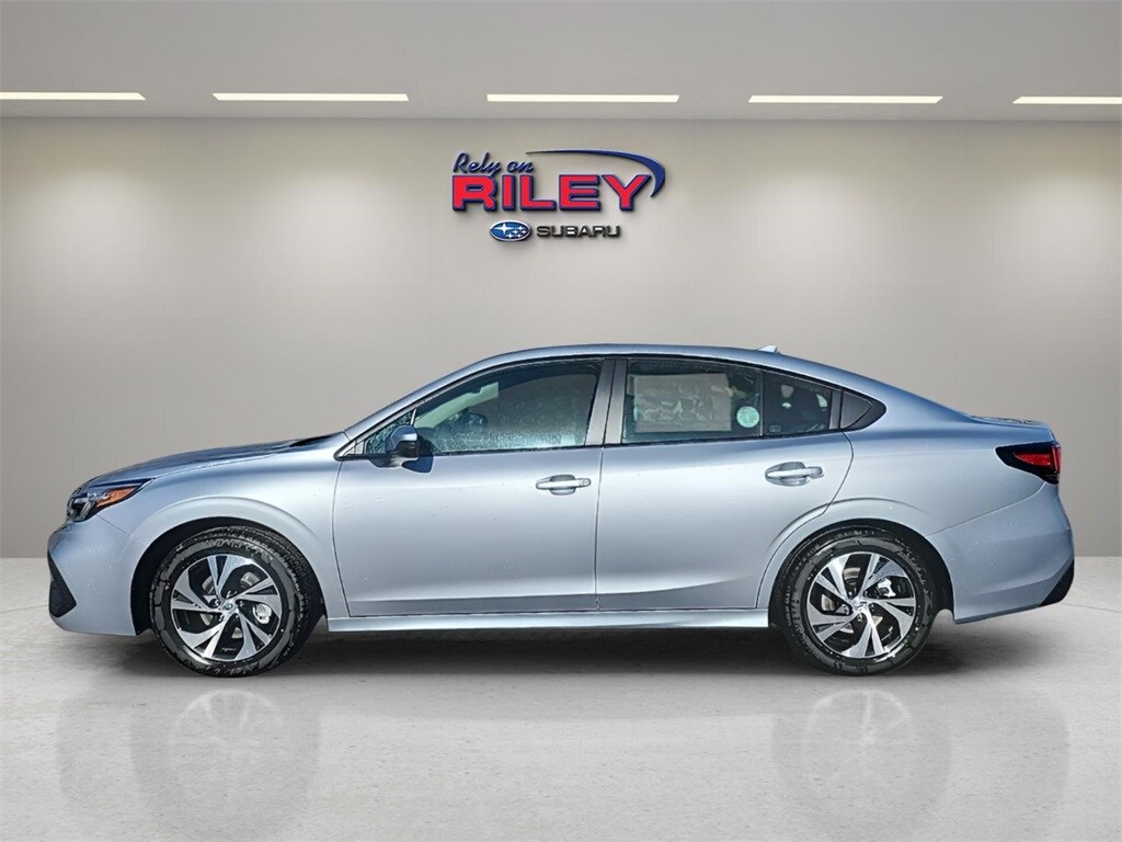 2025 Subaru Legacy Premium photo 2