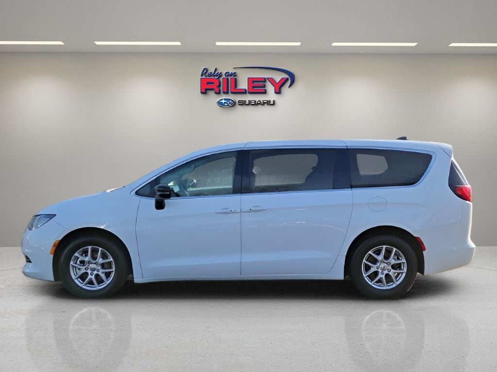 Used 2024 Chrysler Voyager LX Van Passenger Van
