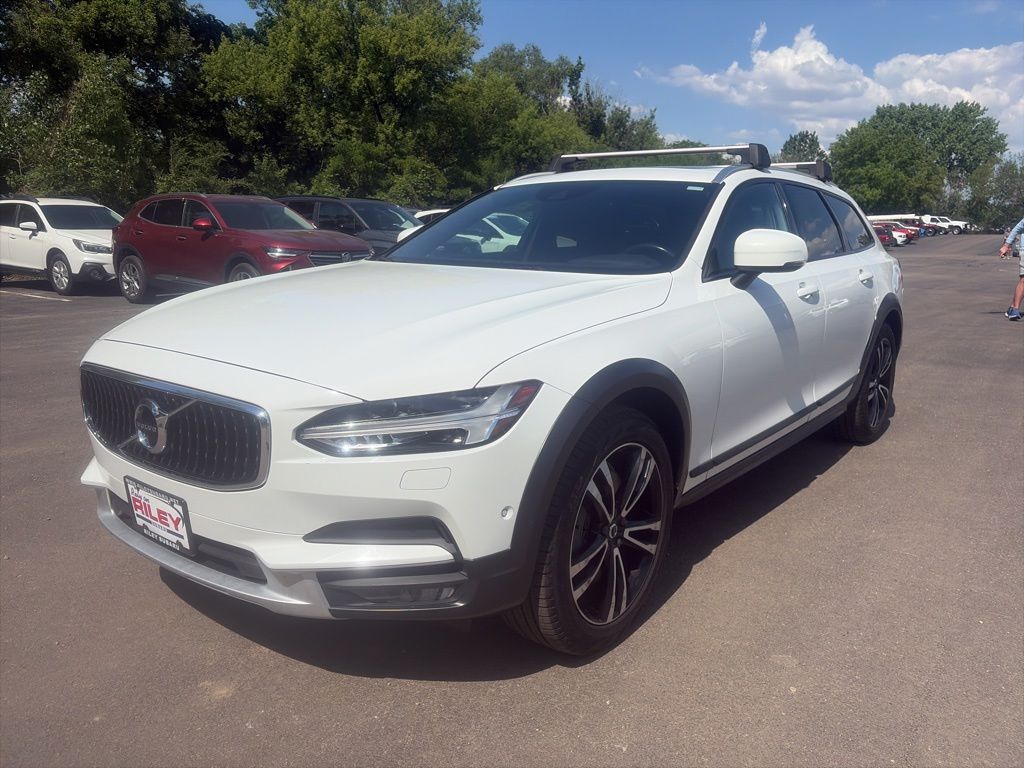 2018 Volvo V90 Cross Country T5 AWD's photo