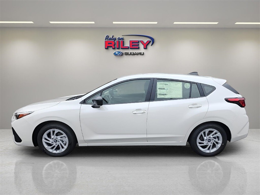 2025 Subaru Impreza Base photo 2