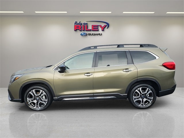 Used 2025 Subaru Ascent Touring with VIN 4S4WMAUD1S3404360 for sale in Dubuque, IA