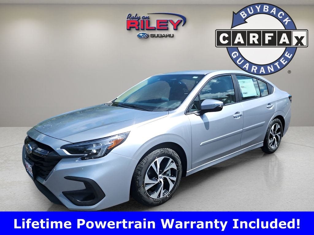 2025 Subaru Legacy Premium's photo