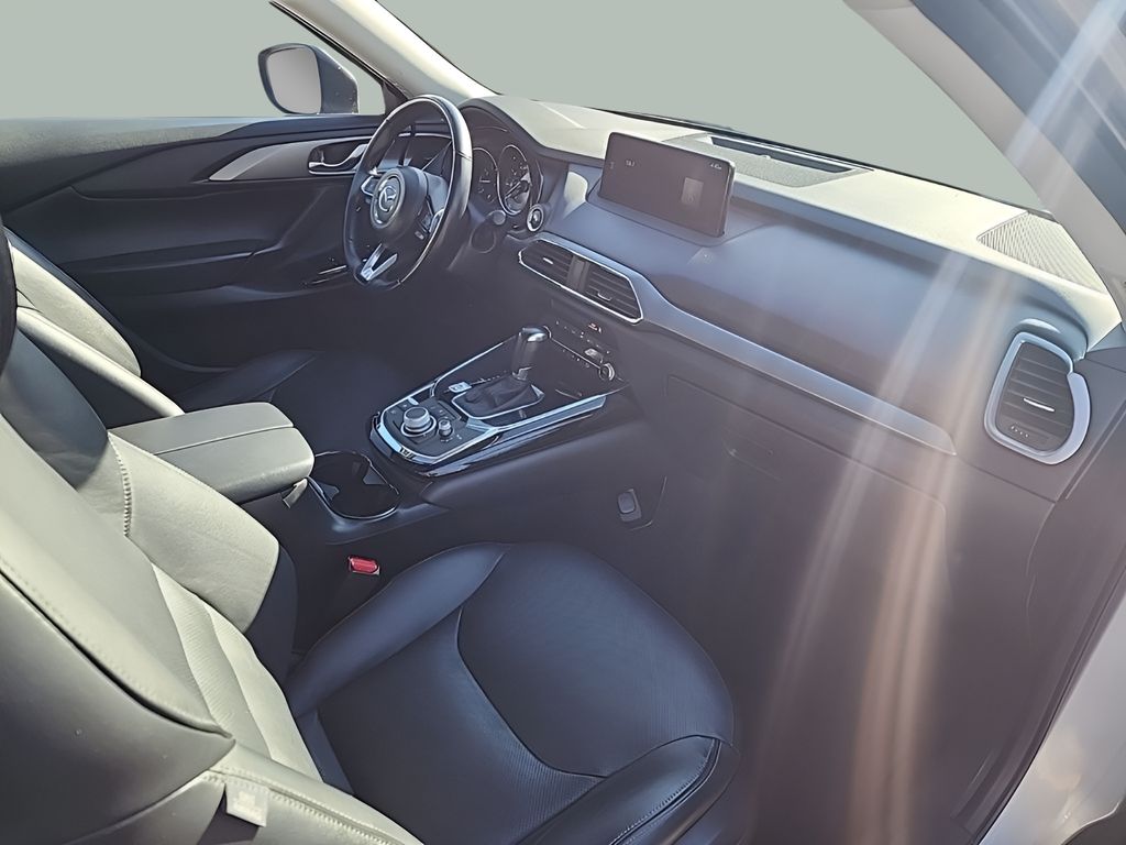 2023 Mazda CX-9 Touring - Photo 13