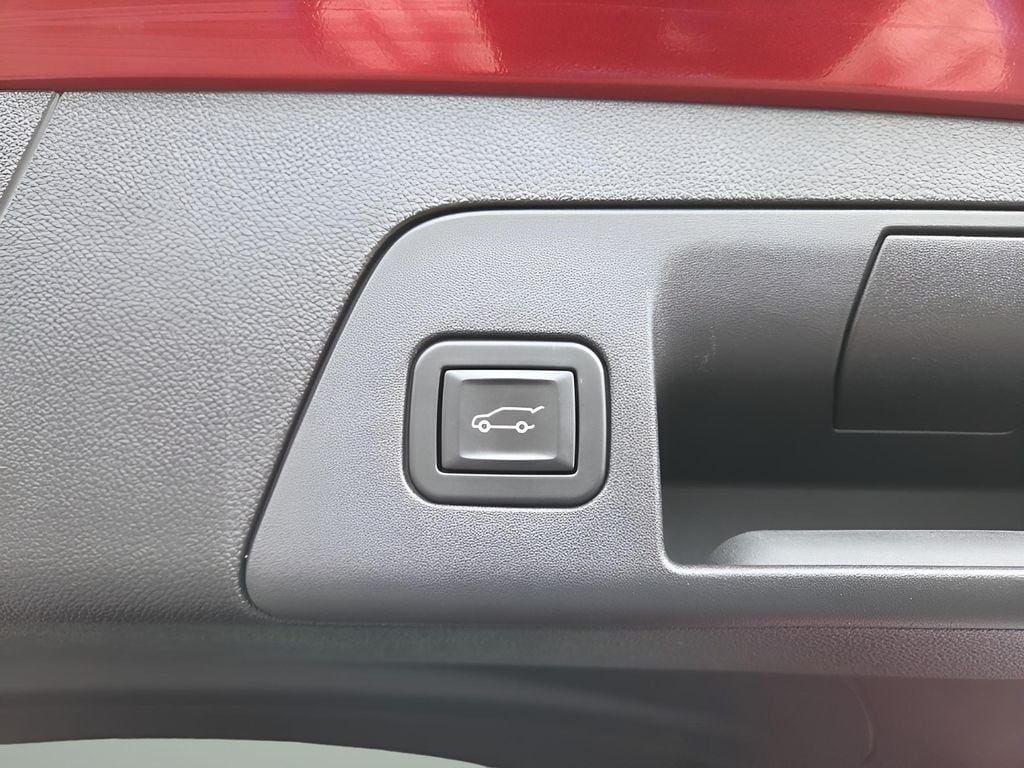 2023 Buick Envision Essence - Photo 18