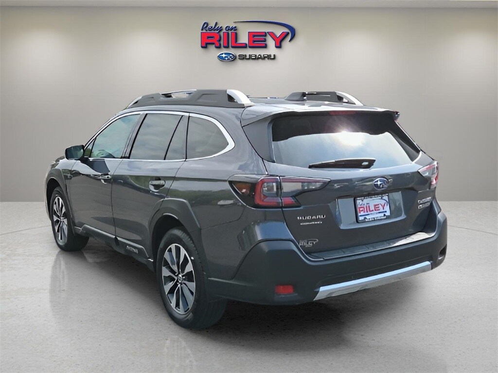 2023 Subaru Outback Touring XT photo 3