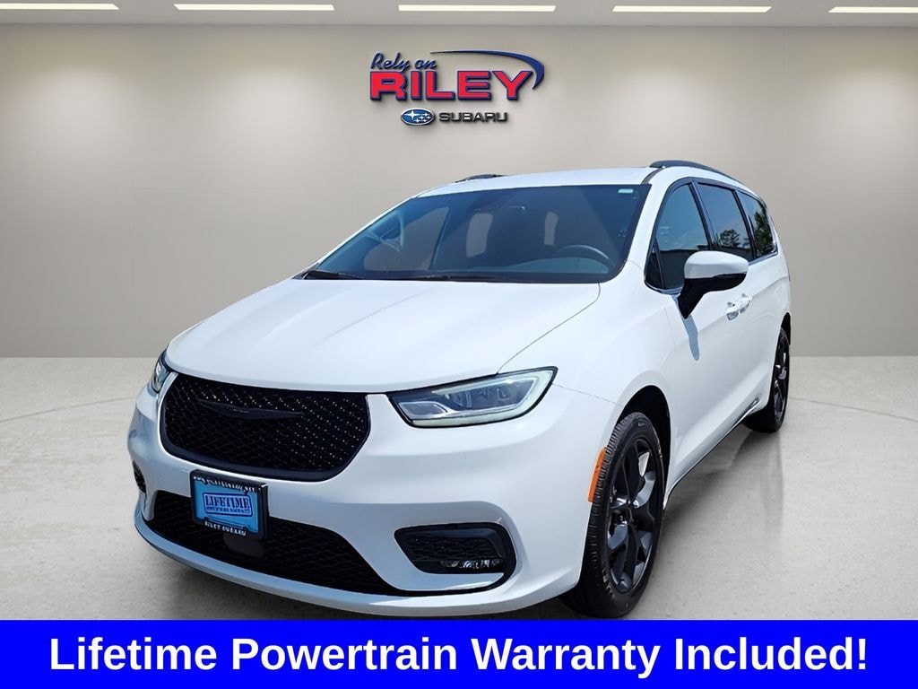 Used 2023 Chrysler Pacifica Touring L Van Passenger Van