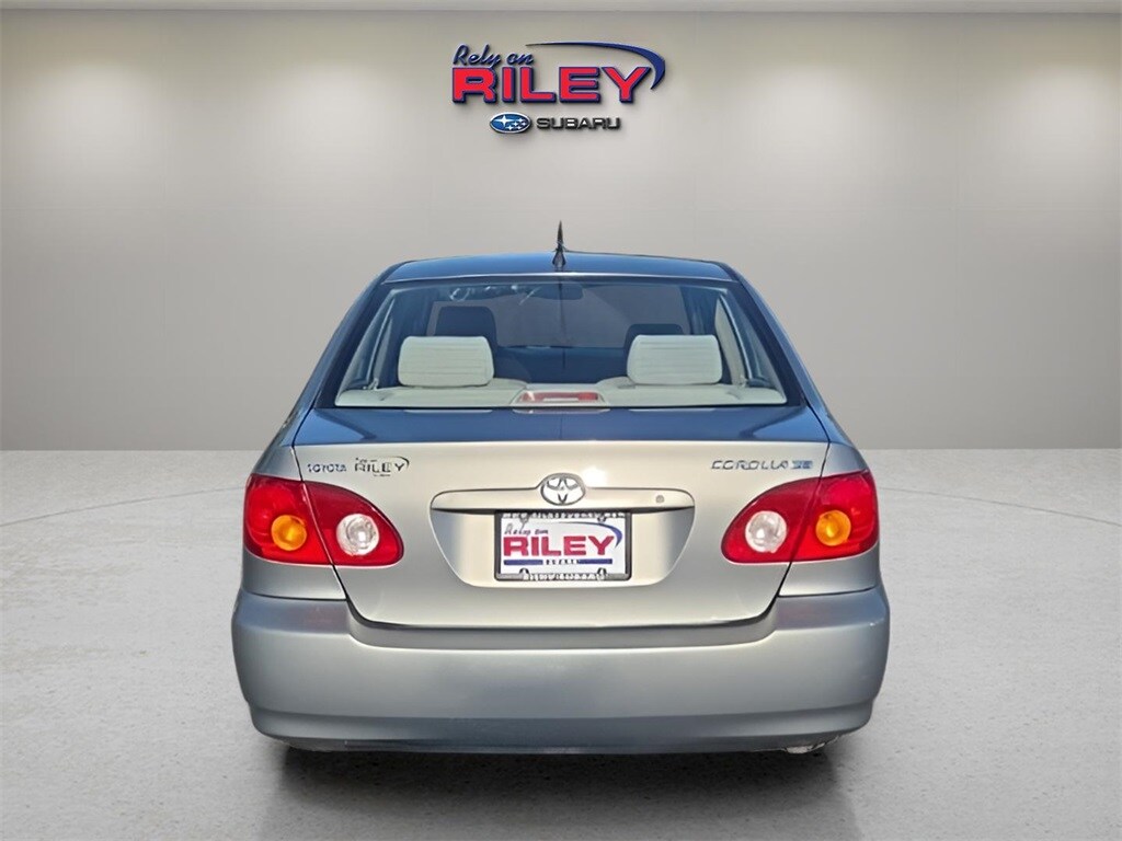 2004 Toyota Corolla S photo 4