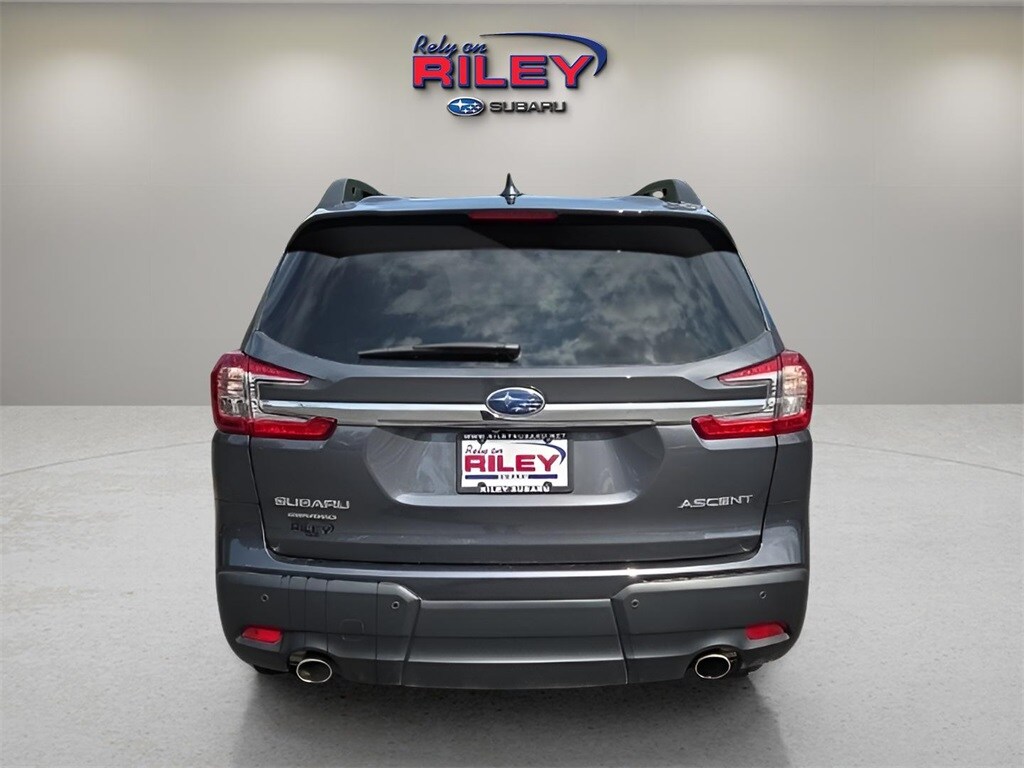 2023 Subaru Ascent Premium photo 3