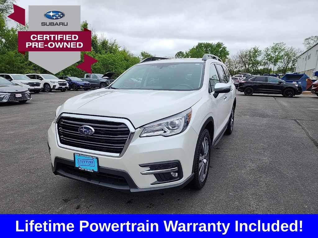 2022 Subaru Ascent Touring's photo