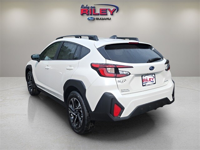 2025 Subaru Crosstrek Premium photo 3