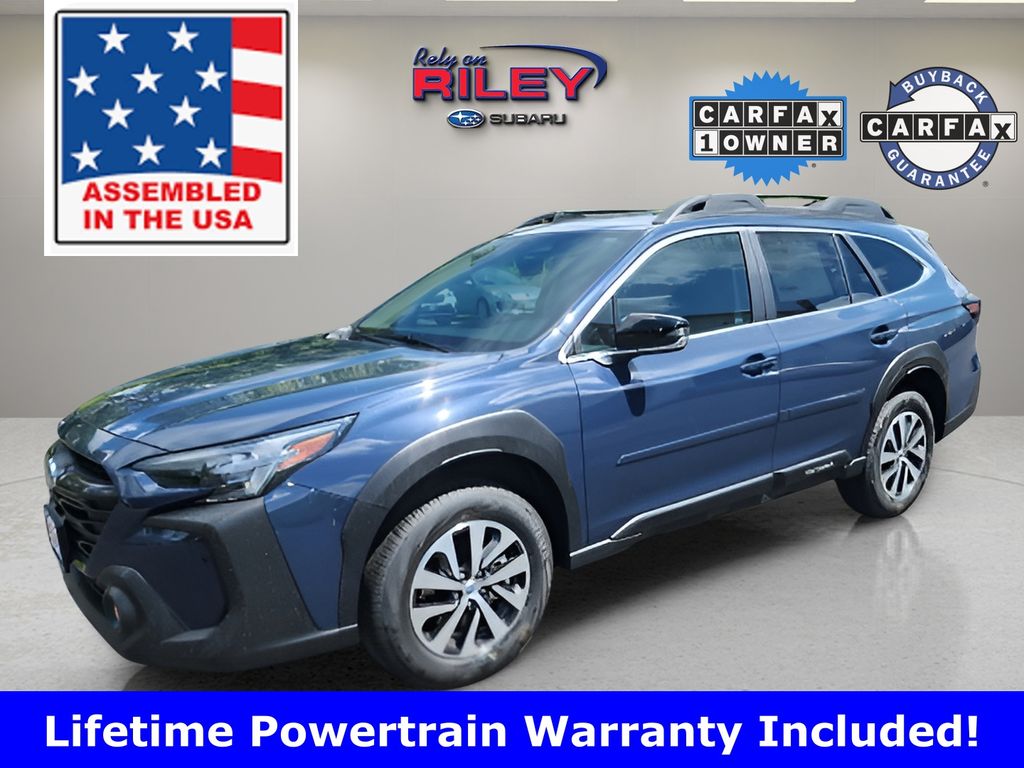 2025 Subaru Outback Premium's photo