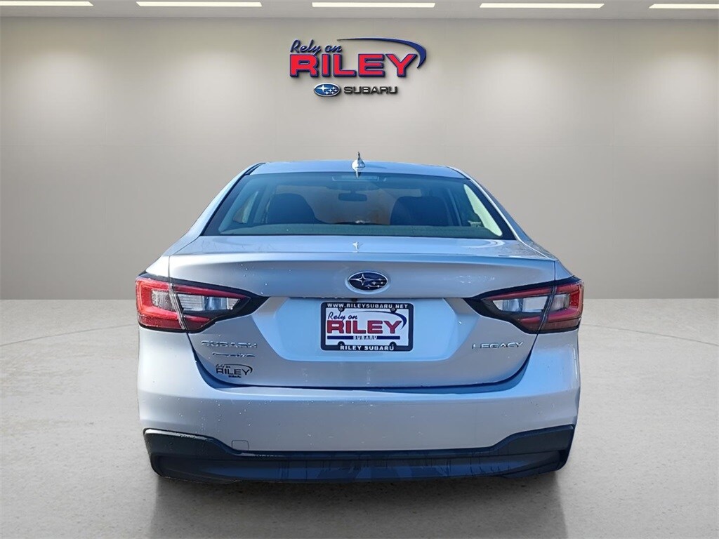 2025 Subaru Legacy Premium photo 4