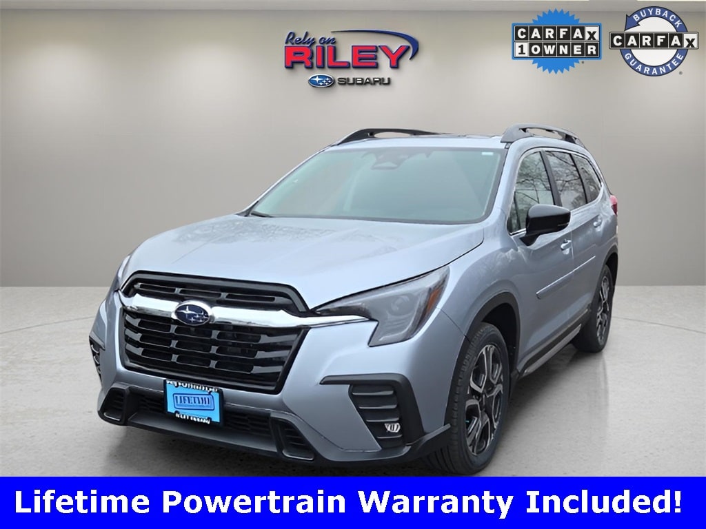 2025 Subaru Ascent Limited's photo