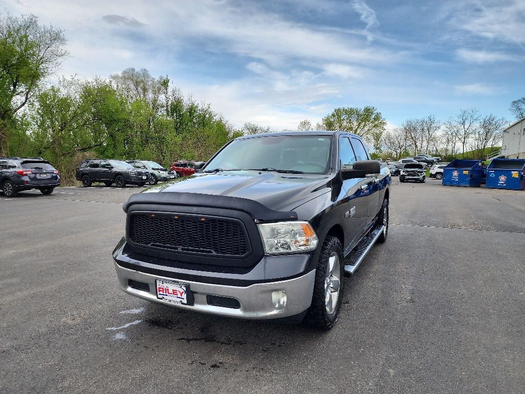 2015 RAM 1500 SLT 4x4 Crew Cab LWB's photo