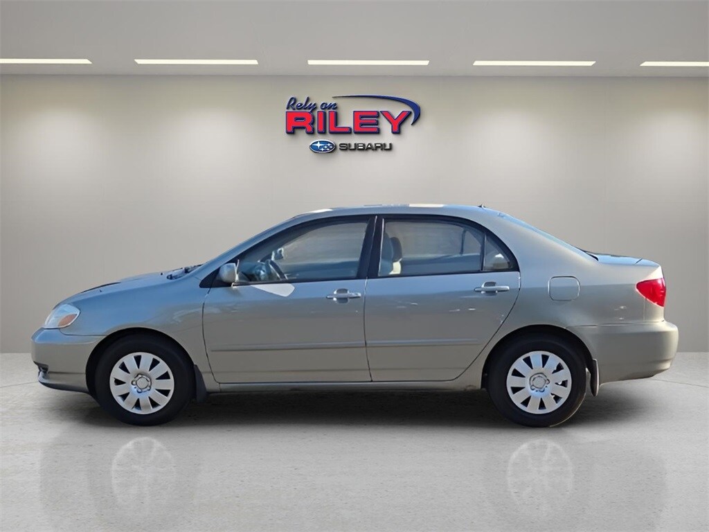 2004 Toyota Corolla S photo 2