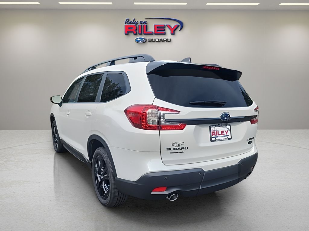2025 Subaru Ascent Onyx Edition photo 3