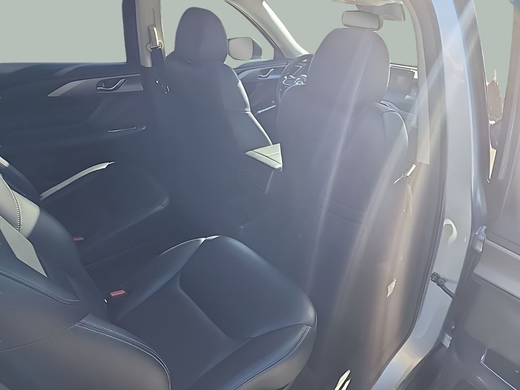 2023 Mazda CX-9 Touring - Photo 18